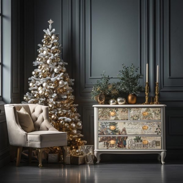 HOLLY JOLLY HIDEAWAY