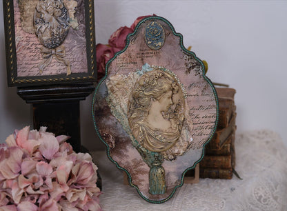 Cameos- Limited Edition