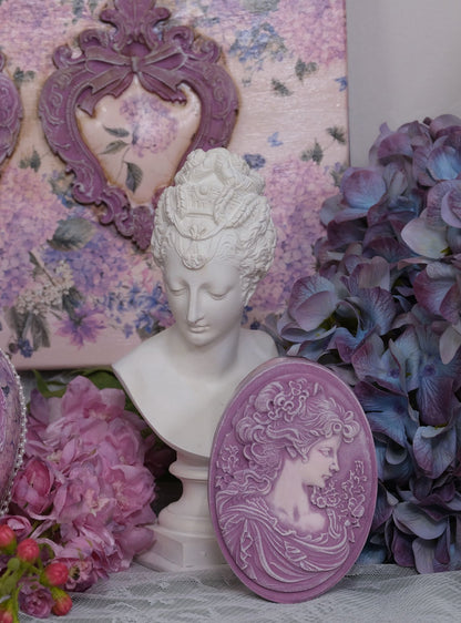 Cameos- Limited Edition