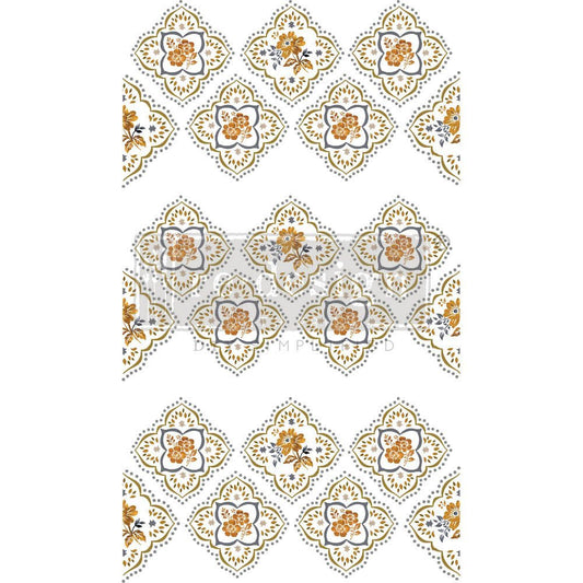PETITE TILE